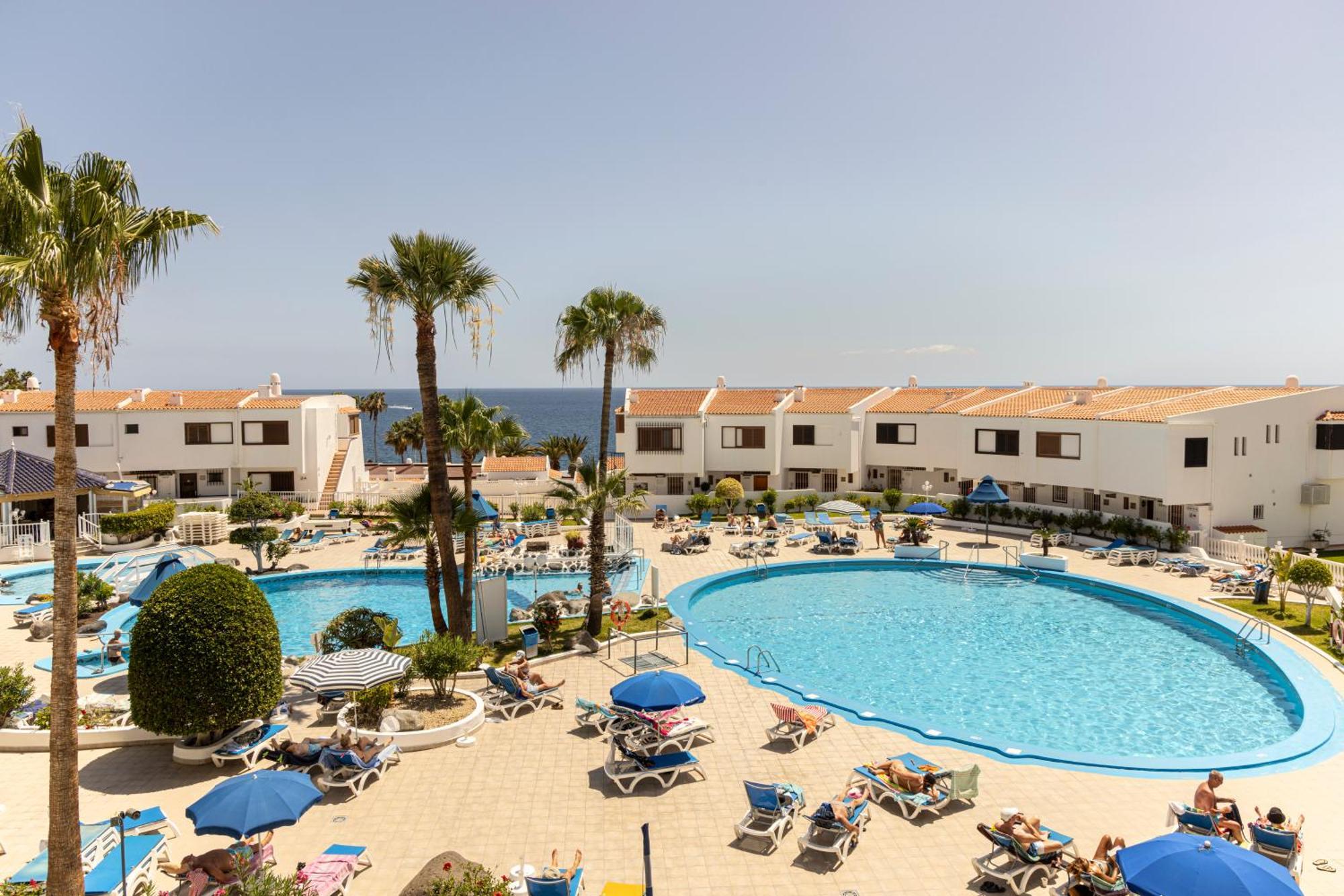 Fabulous Sea View Apartment Адехе Екстериор снимка
